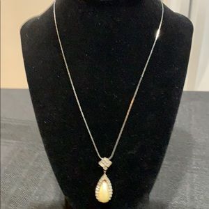 NIB Bellissima Choice necklace teardrop pearl